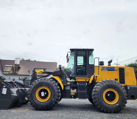 XÚC LẬT XCMG LW600KN GẦU 5M3 ĐỔ TẢI 3M