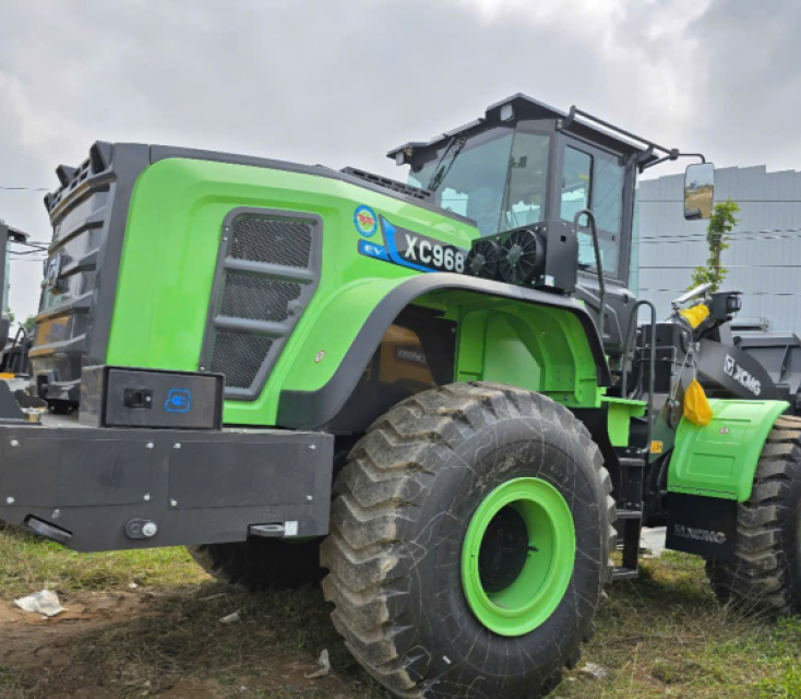 Máy xúc lật điện gầu – Giải pháp thi công thân thiện với môi trường | D-TEC Việt Nam